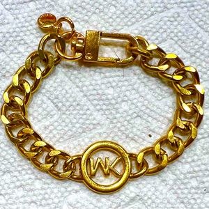 💋Michael Kors Logo Emblem Bracelet